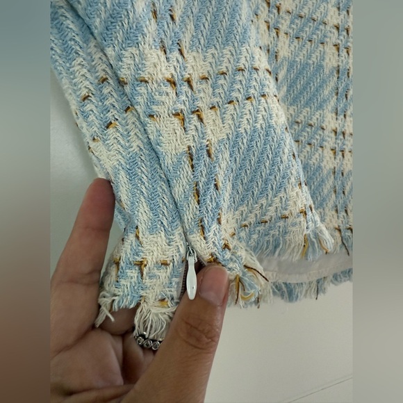 Endless Rose Cropped Tweed Top, size large. - Picture 7 of 7